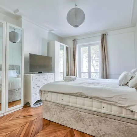 Gorgeous Next To The Champs-elysees Lejlighed Paris